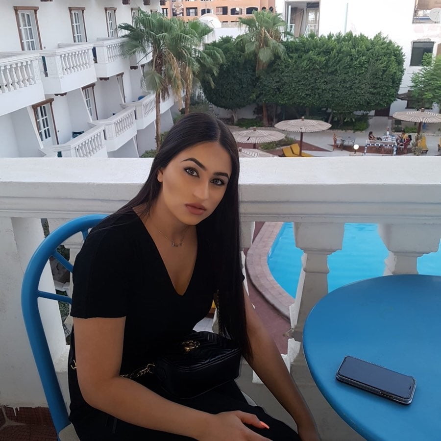 West yorkshire pakistani schlampen
 #96684919