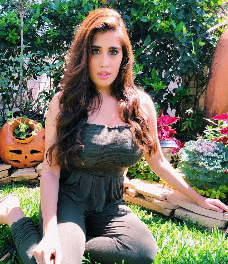 West yorkshire pakistani schlampen
 #96684922