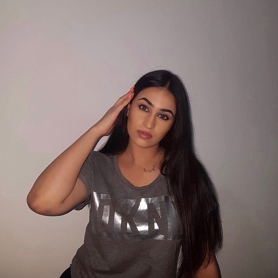 West yorkshire pakistani schlampen
 #96684937