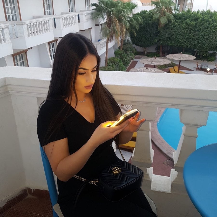 West yorkshire pakistani schlampen
 #96684958