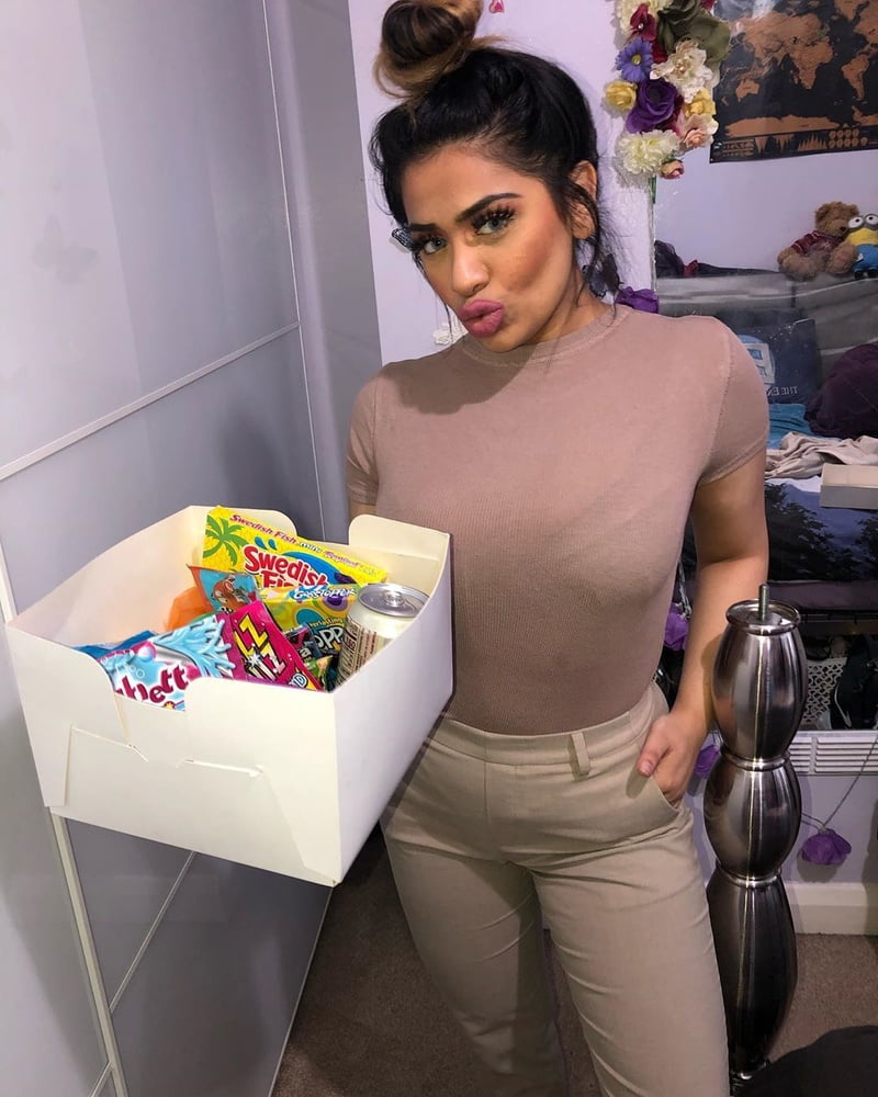 West yorkshire pakistani schlampen
 #96684985