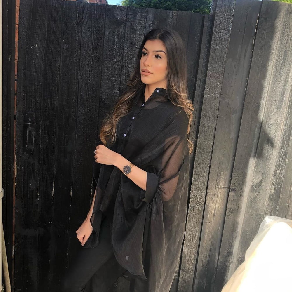 West yorkshire pakistani schlampen
 #96685015