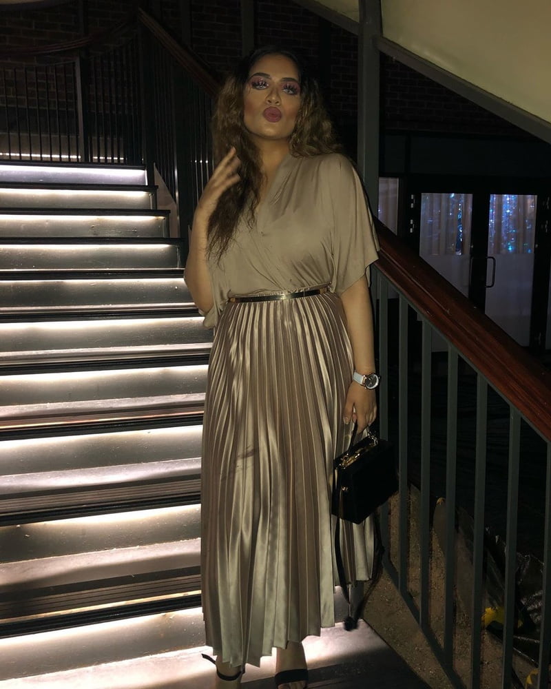 West yorkshire pakistani schlampen
 #96685053