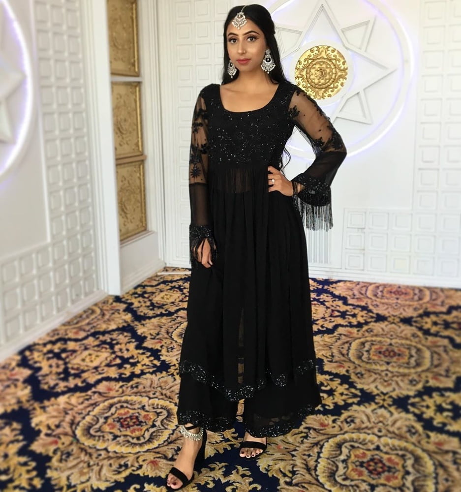 West yorkshire pakistani schlampen
 #96685062