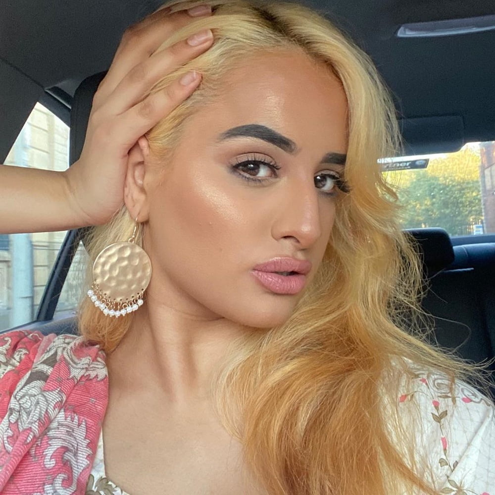 West yorkshire pakistani schlampen
 #96685068