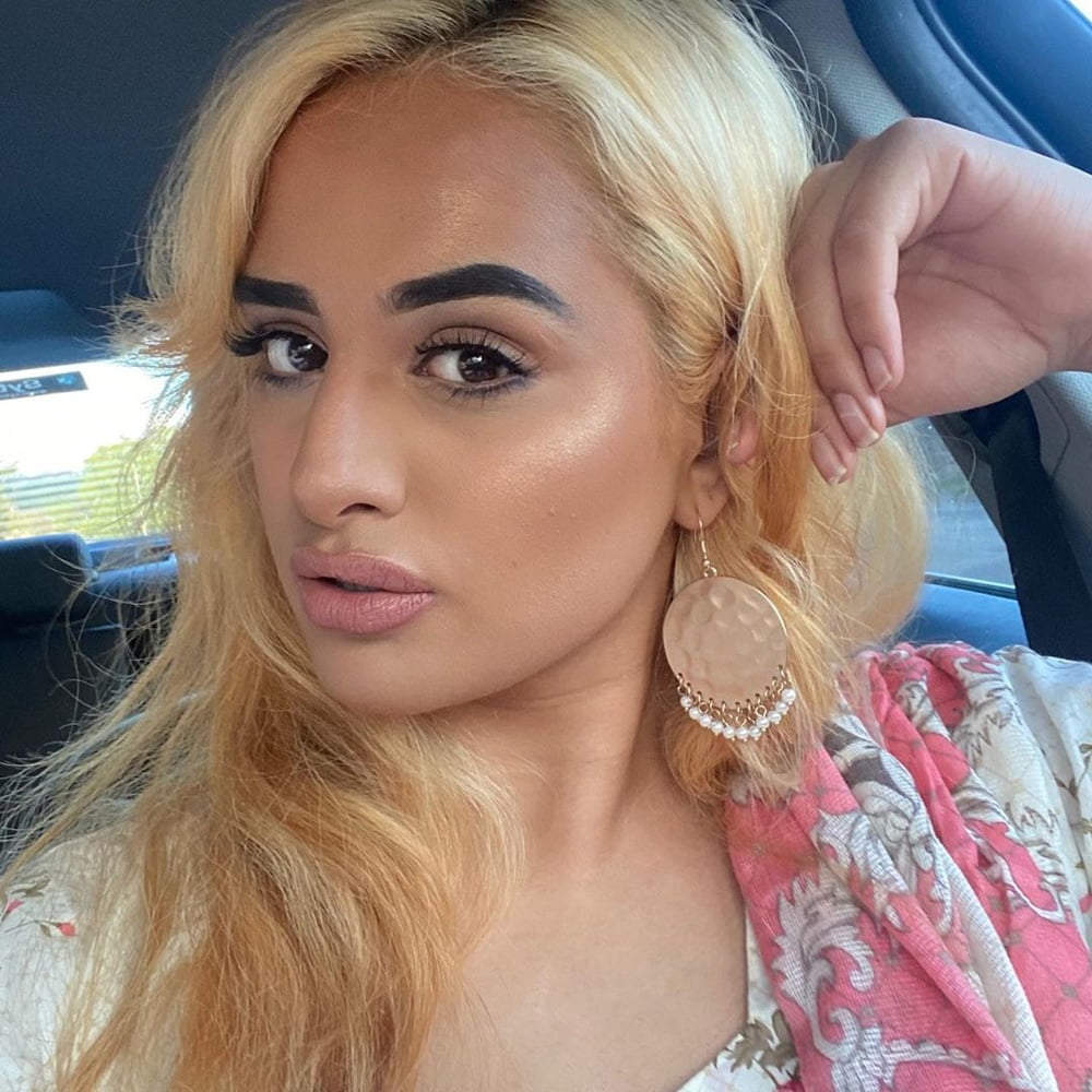 West yorkshire pakistani schlampen
 #96685080