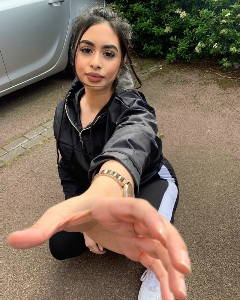 West yorkshire pakistani schlampen
 #96685101