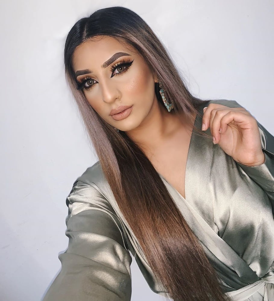 West yorkshire pakistani schlampen
 #96685230