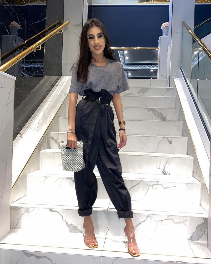 West yorkshire pakistani schlampen
 #96685263