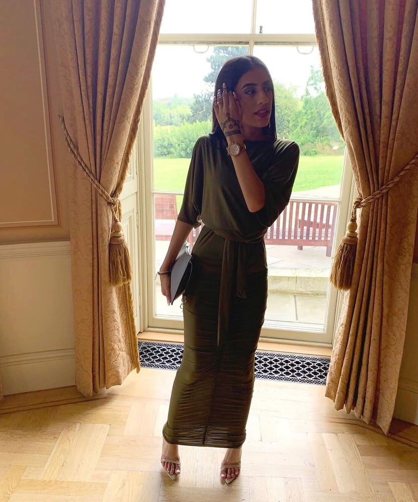 West yorkshire pakistani schlampen
 #96685319