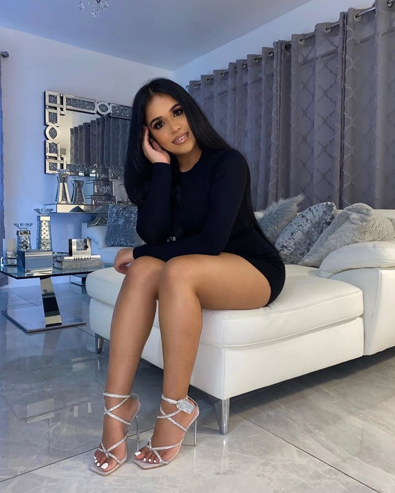 West yorkshire pakistani schlampen
 #96685349