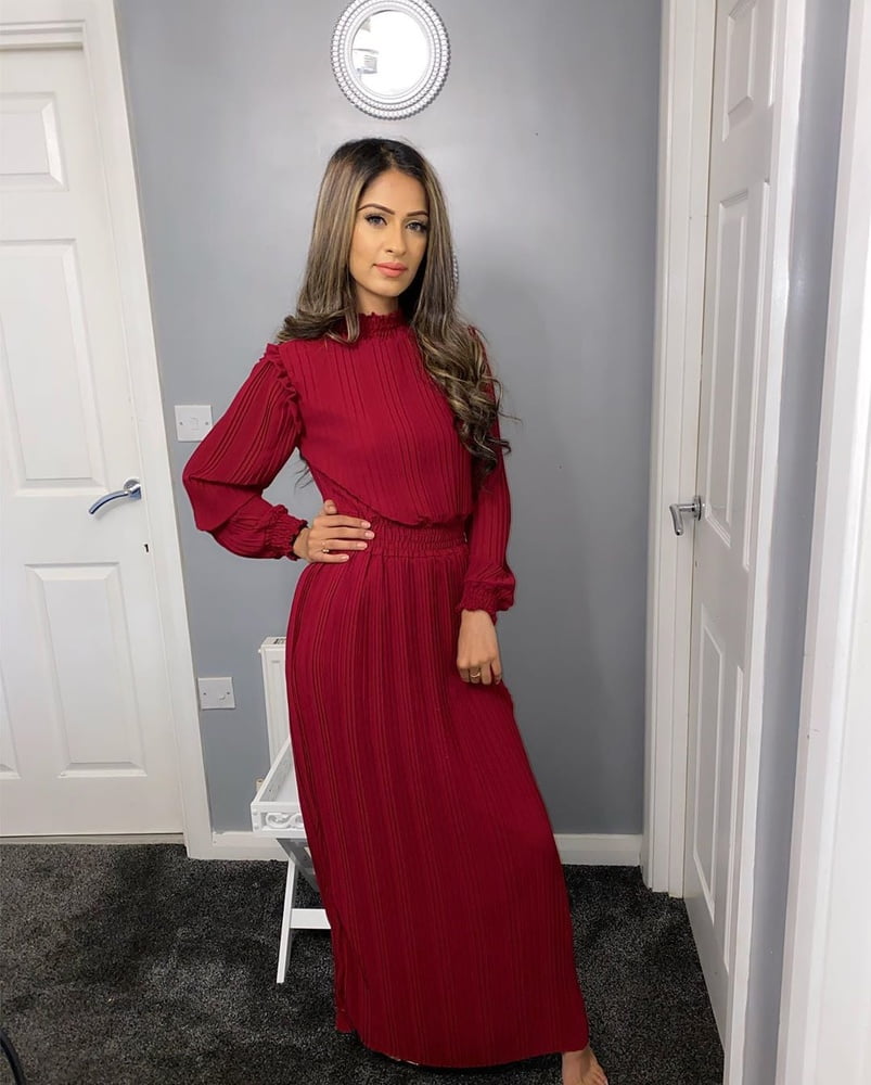 West yorkshire pakistani schlampen
 #96685352