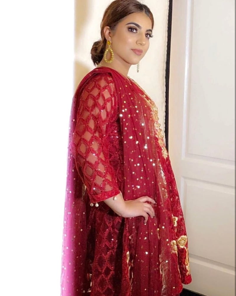 West yorkshire pakistani schlampen
 #96685358