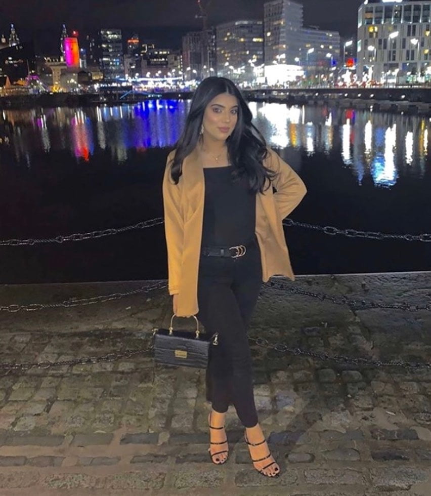 West yorkshire pakistani schlampen
 #96685362