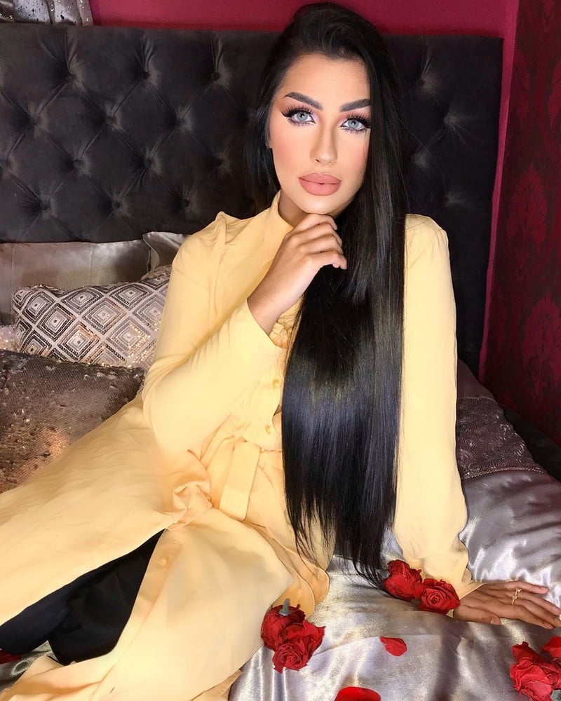 West yorkshire pakistani schlampen
 #96685383