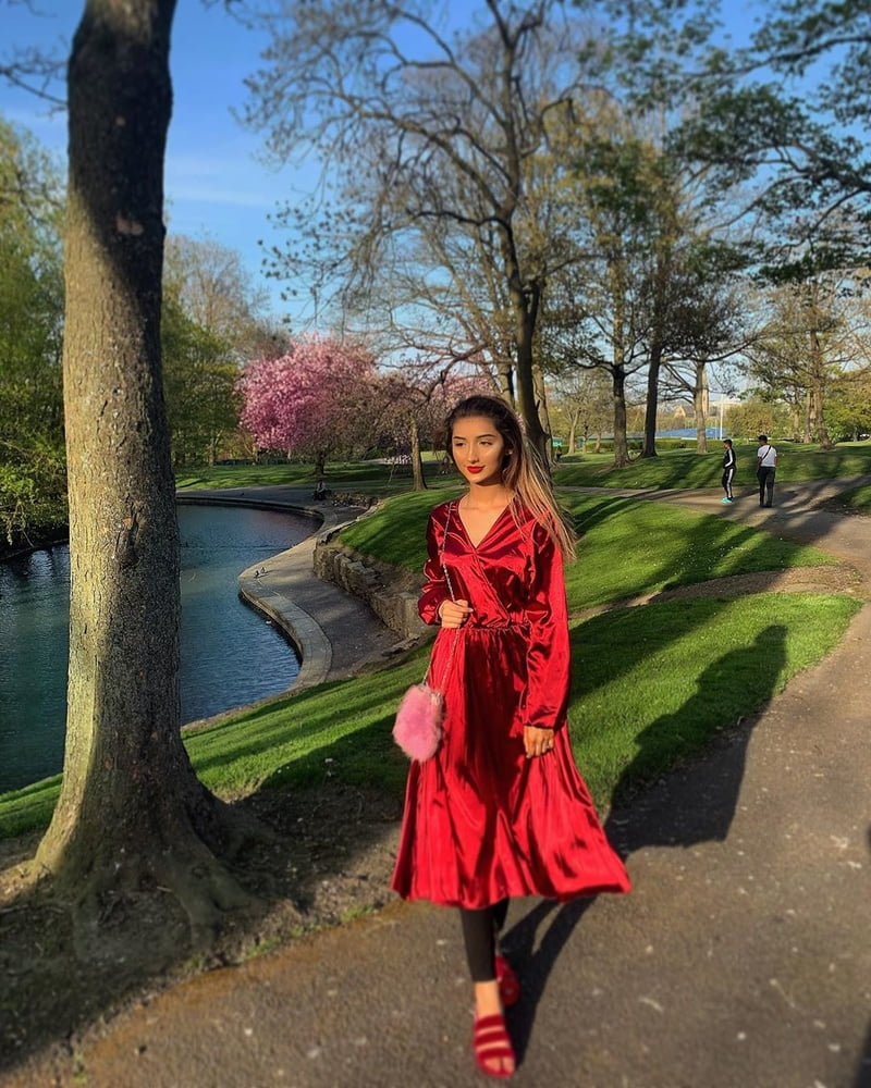 West yorkshire pakistani schlampen
 #96685487