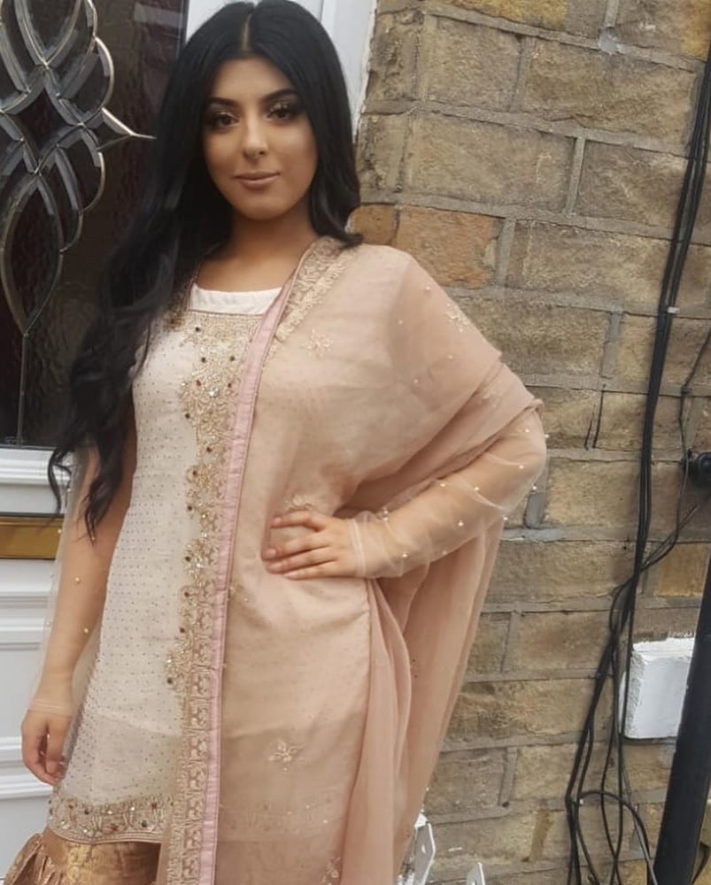 West yorkshire pakistani schlampen
 #96685490