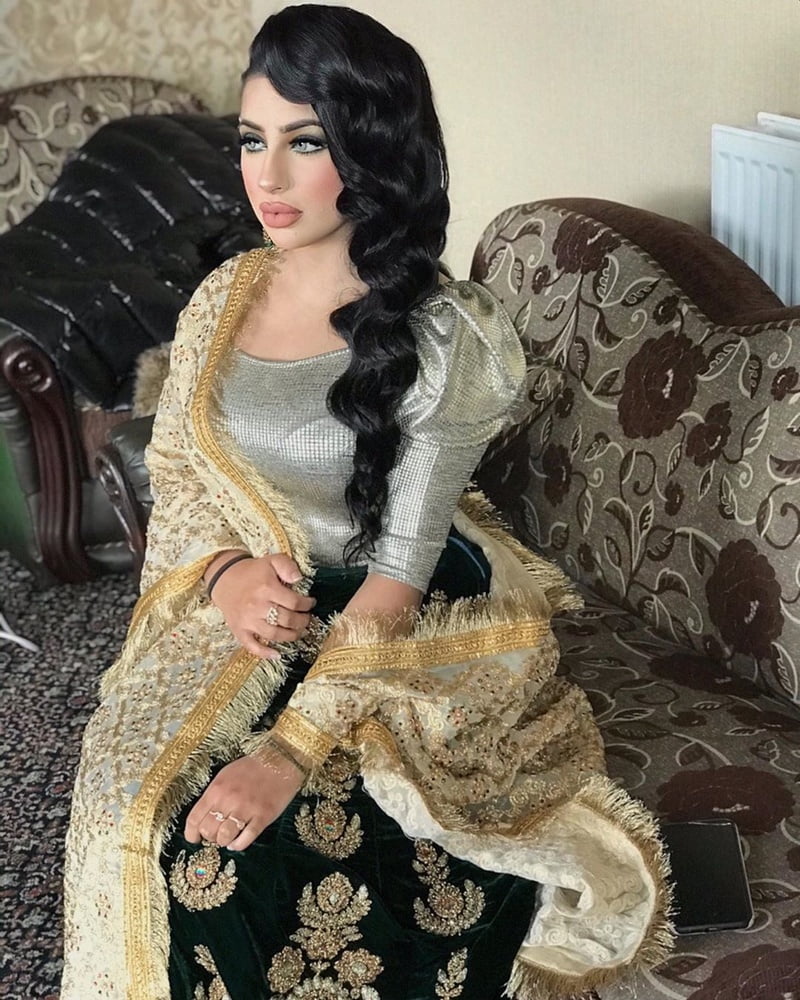 West yorkshire pakistani schlampen
 #96685530