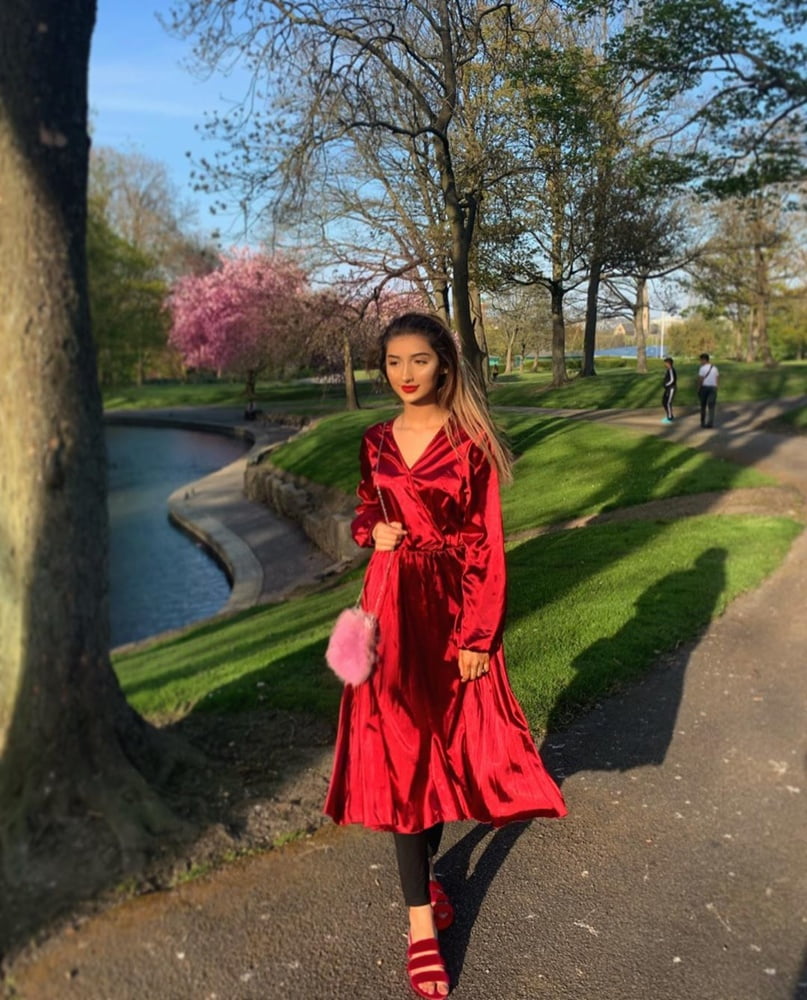 West yorkshire pakistani schlampen
 #96685594