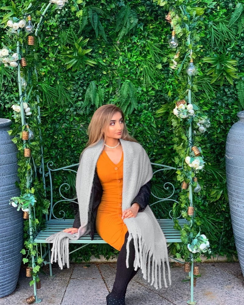 West yorkshire pakistani schlampen
 #96685609