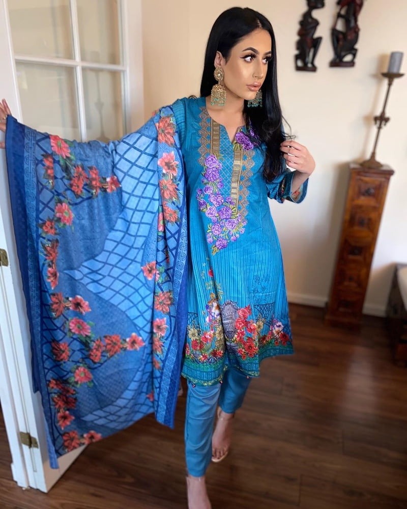 West yorkshire pakistani schlampen
 #96685642