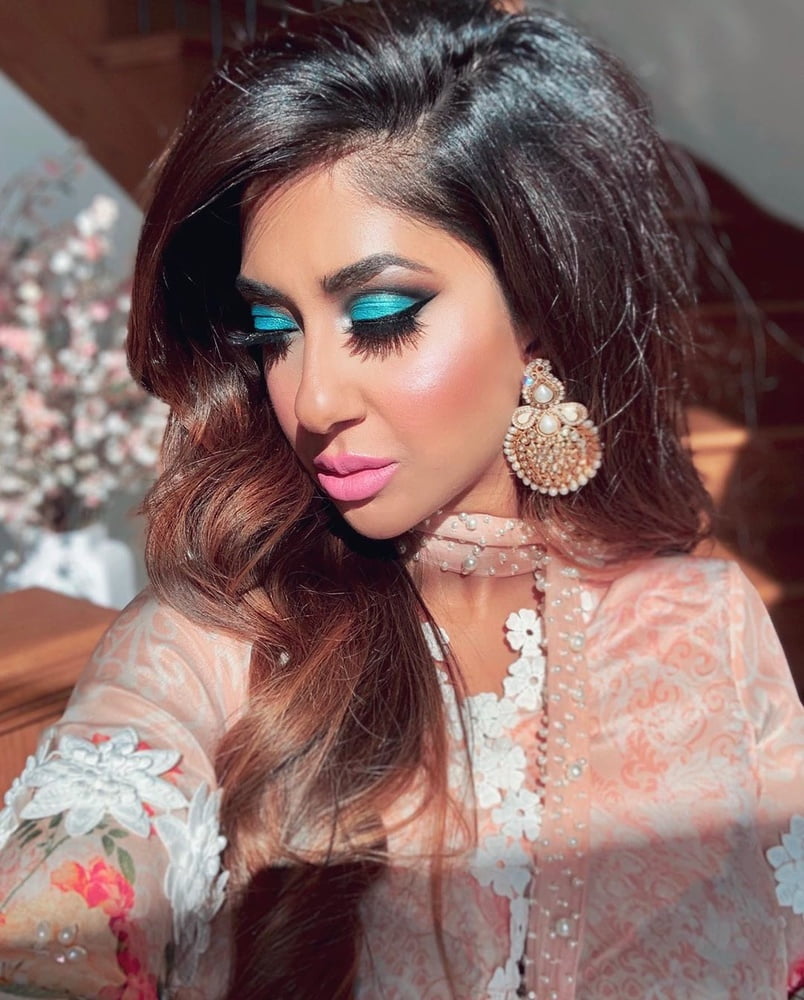 West yorkshire pakistani schlampen
 #96685645