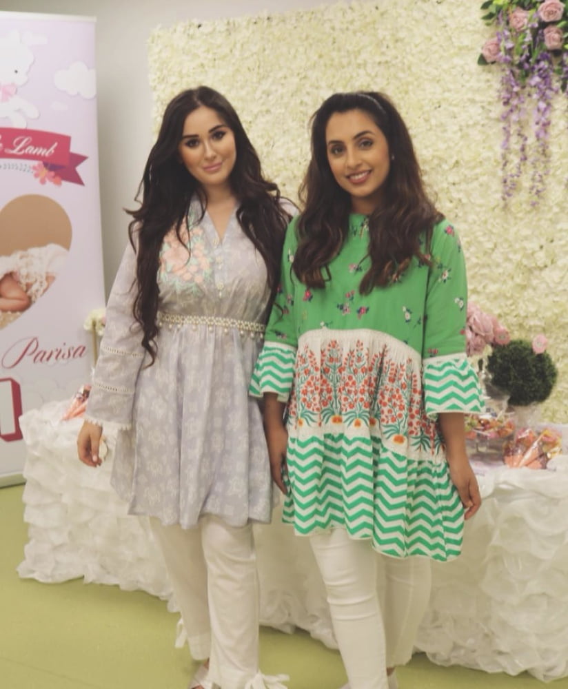 West yorkshire pakistani schlampen
 #96685666