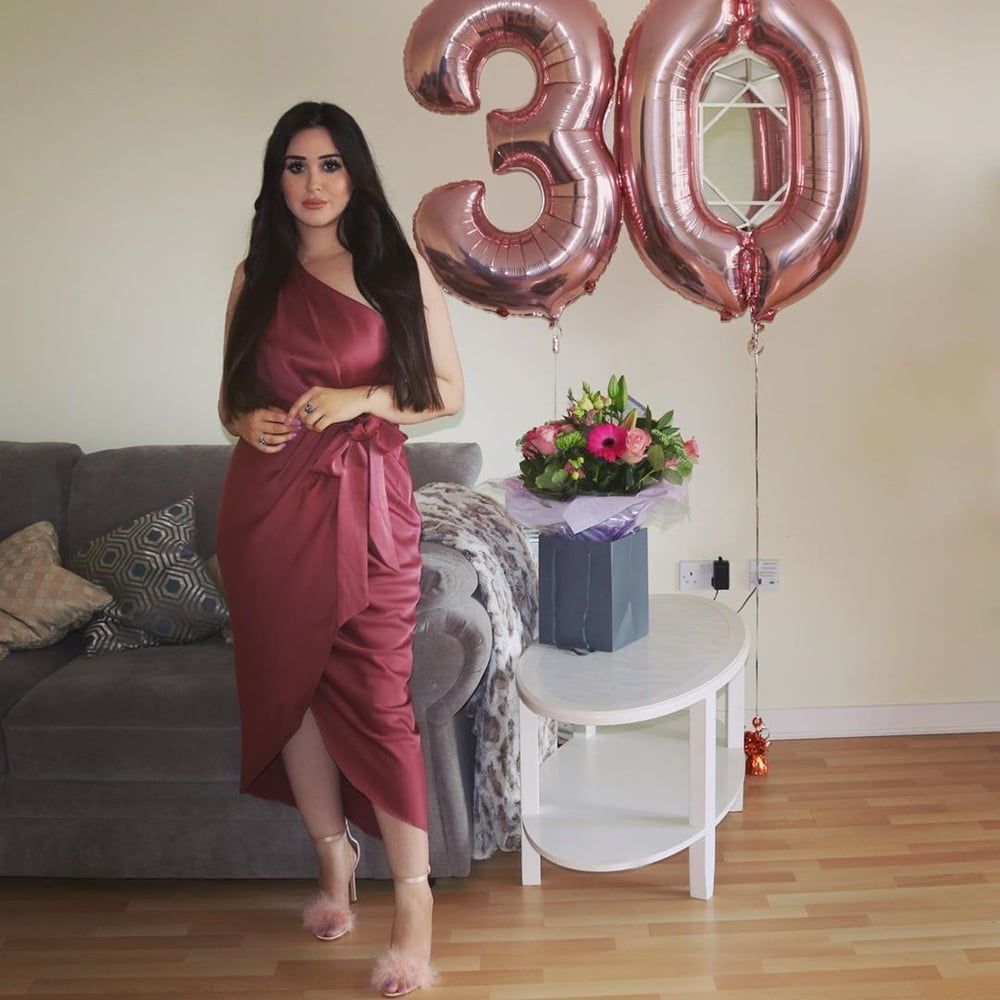 West yorkshire pakistani schlampen
 #96685691