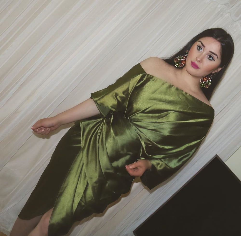 West yorkshire pakistani schlampen
 #96685706