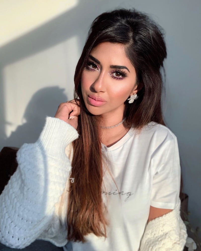 West yorkshire pakistani schlampen
 #96685755