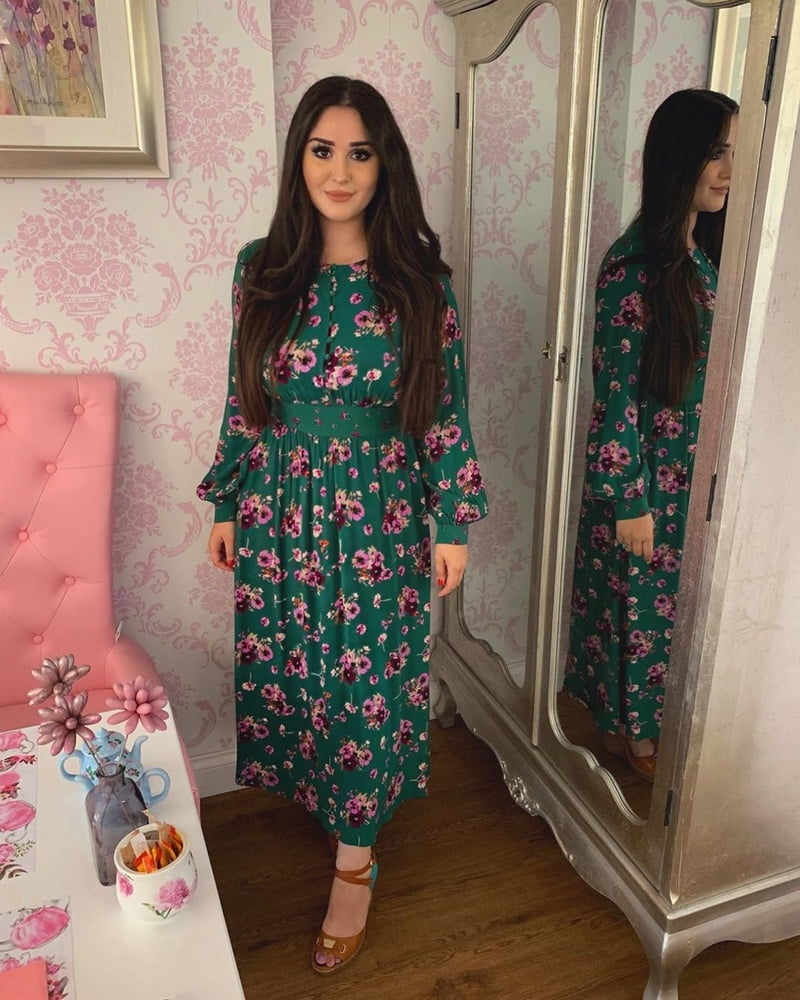 West yorkshire pakistani schlampen
 #96685791