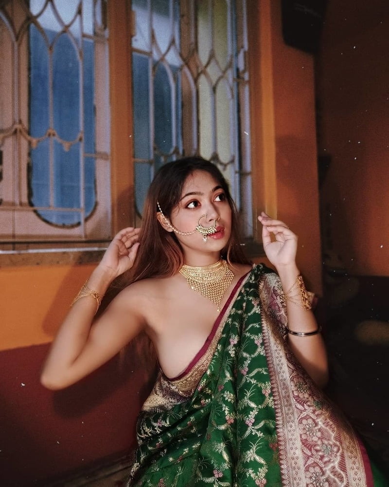 Sexy Bangla Model Sherni #90025212