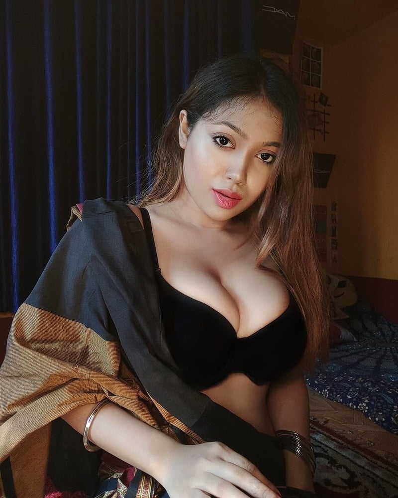 Sexy Bangla Model Sherni #90025244