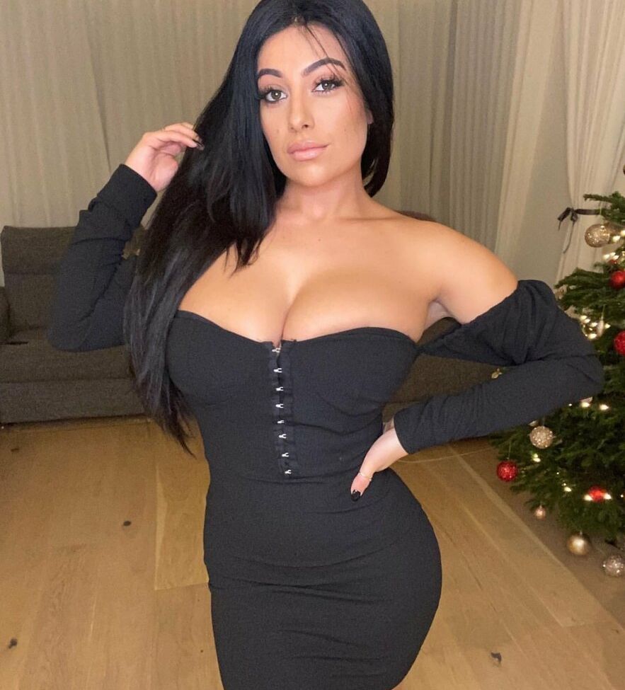 Fiona Siciliano desnuda #108323597