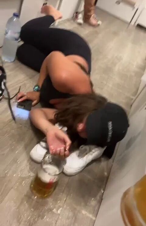 Fiona Siciliano desnuda #108323636