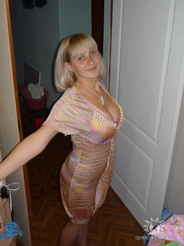 Busty Russian Woman 3633 #103939583