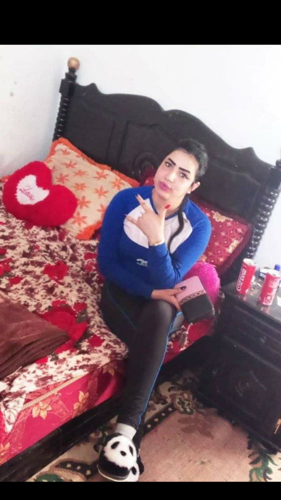 Soukaina 1
 #99395319