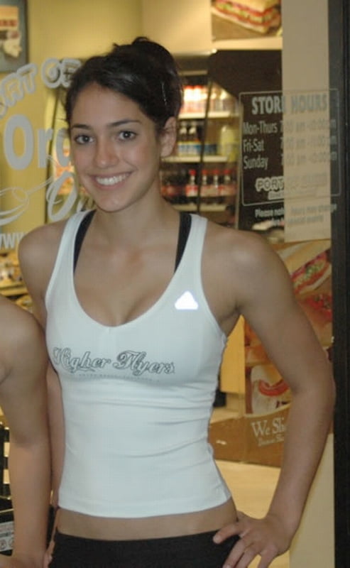 Allison Stokke #89950985