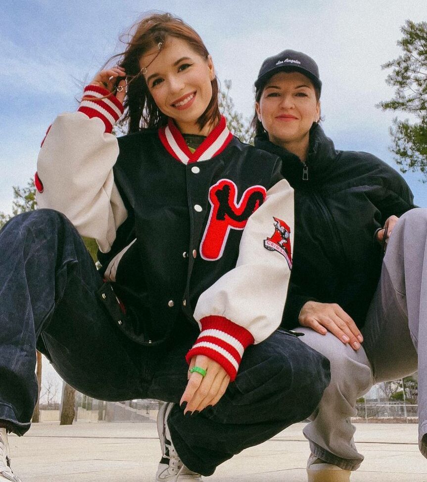 Shulyyyyyy desnuda #108134477