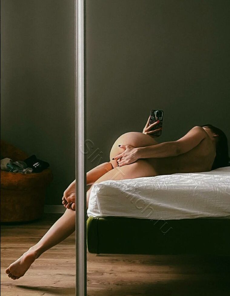 Shulyyyyyy desnuda #108134500