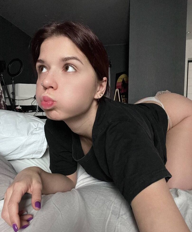 Shulyyyyyy desnuda #108134523