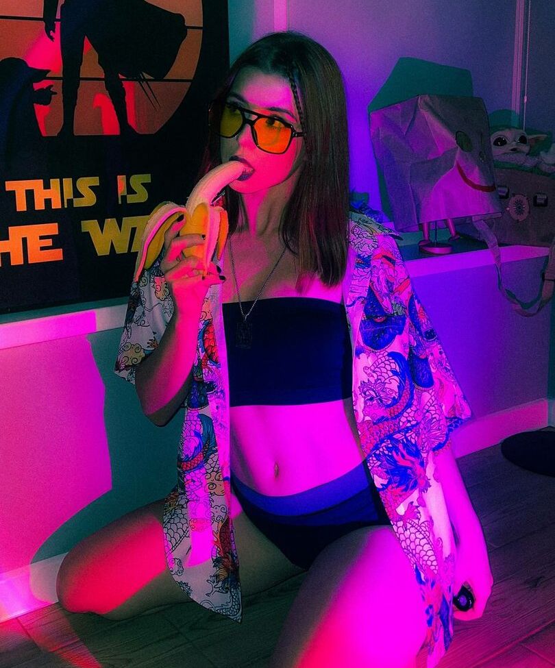 Shulyyyyyy desnuda #108134549