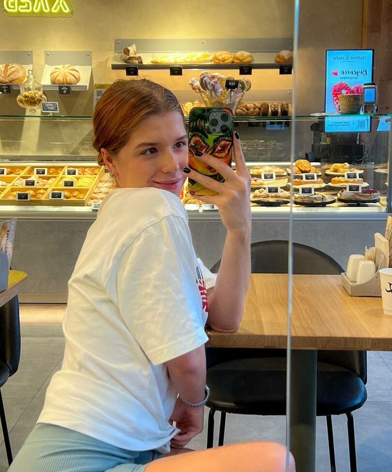 Shulyyyyyy desnuda #108134564