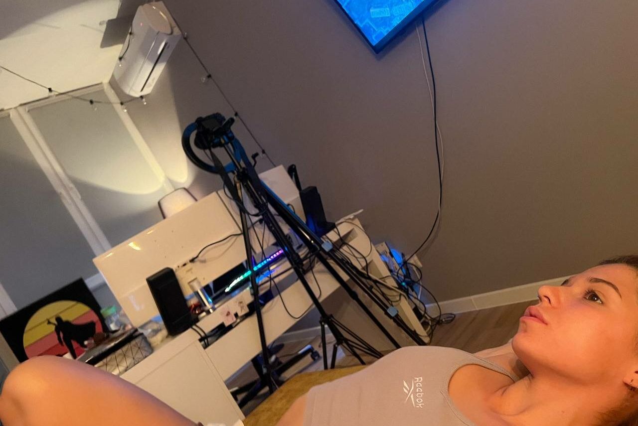 Shulyyyyyy desnuda #108134589