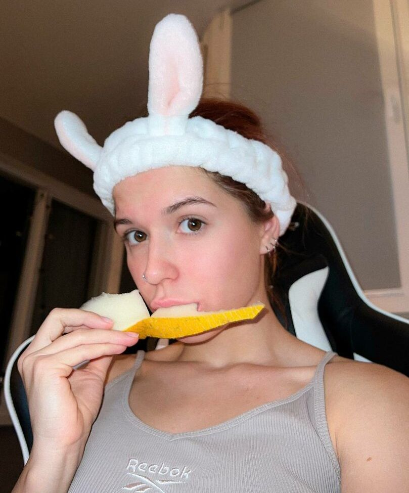 Shulyyyyyy desnuda #108134591