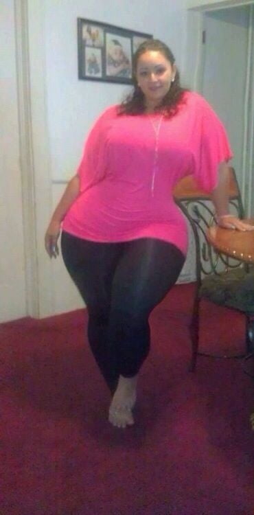 Caderas anchas de las mujeres 325
 #104240419