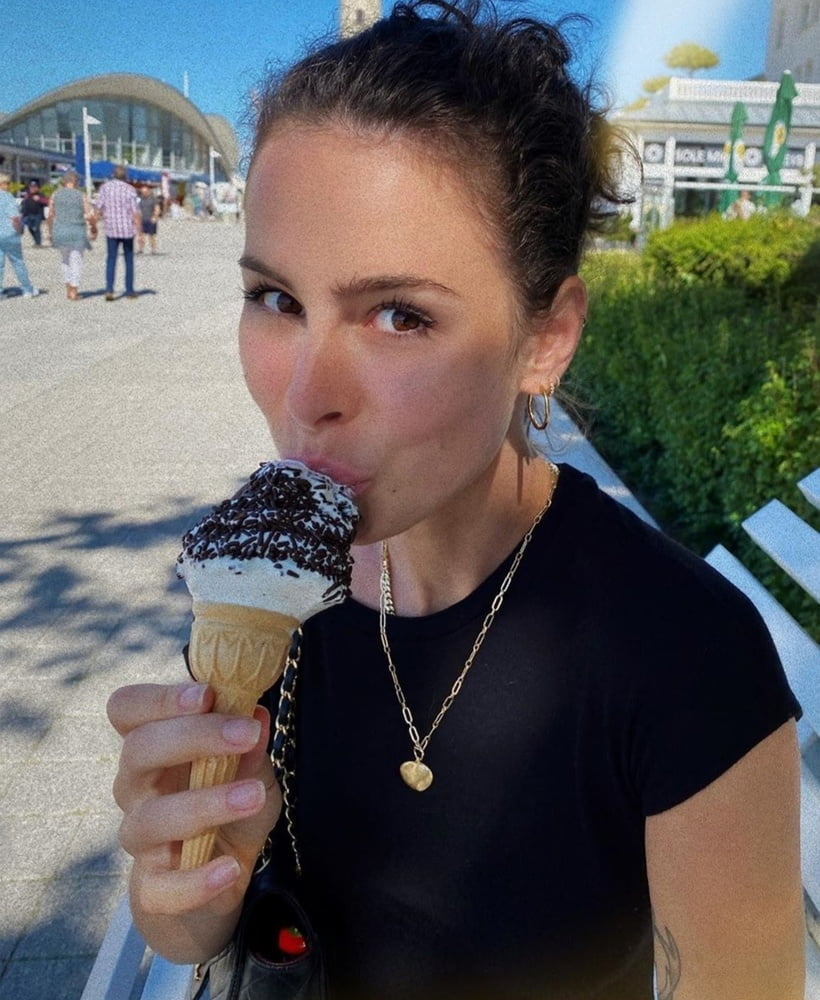 Juli 2o20 wixvorlagen
 #91178308