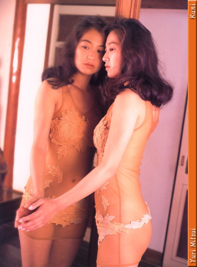 Chica asiática-2
 #105720497