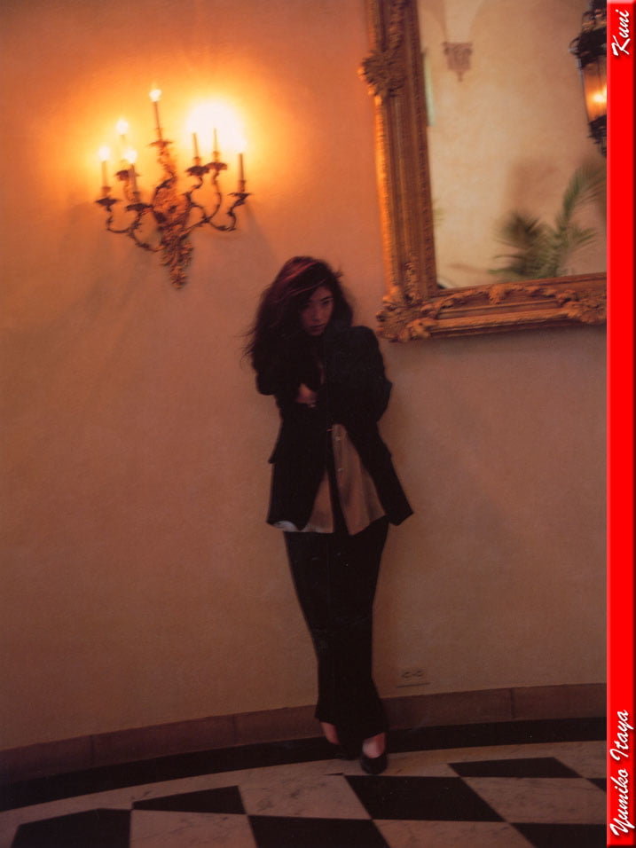 Chica asiática-2
 #105721661