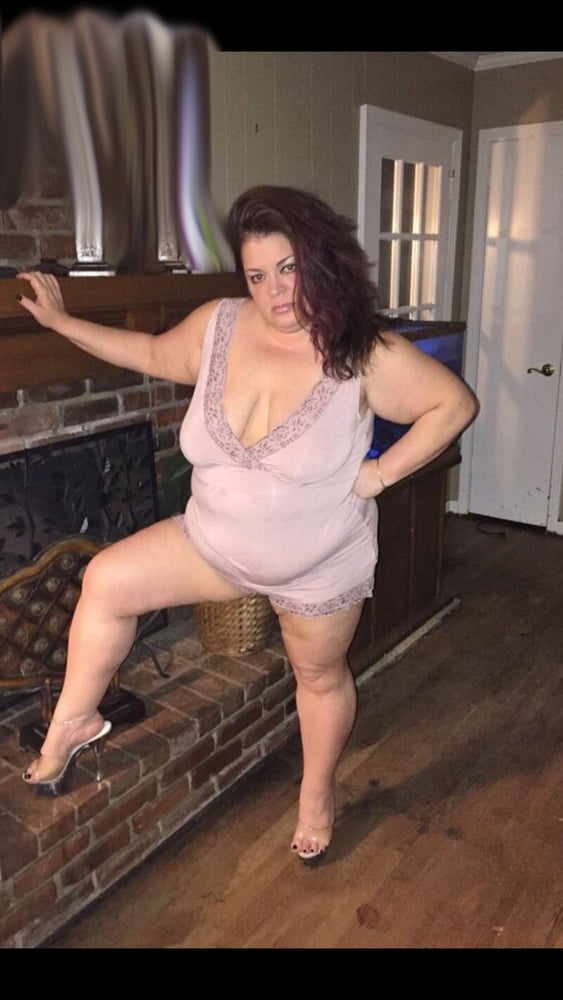 BBW Hotwife in Clear Heels #93437090